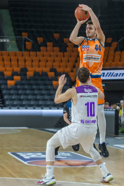 观看心仪球 观看心仪球